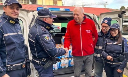 Dopo l’incidente recuperati (e donati) 22 quintali di latte non più vendibile