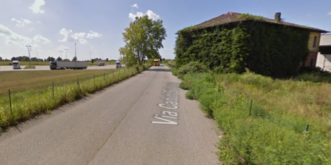 Si ferisce a una mano durante l’orario di lavoro, 38enne trasportato in ospedale