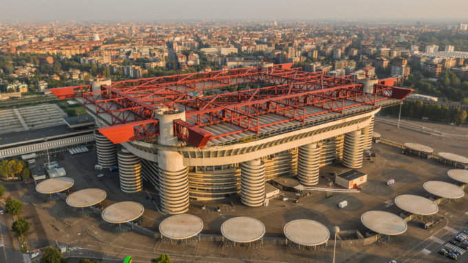 Prima volta a San Siro? Ecco una guida su come arrivare allo stadio di Milano