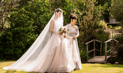 Cosa indossa una sposa al matrimonio: outfit completo dalla testa ai piedi