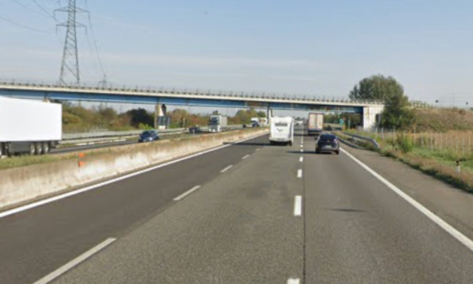 Incidente sulla A1 vicino a Somaglia: coinvolta una famiglia con tre bimbi, eliambulanza sul posto