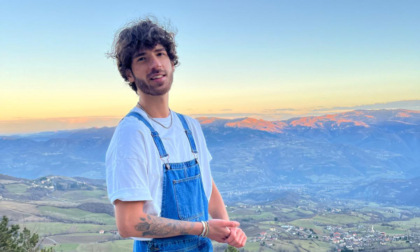 Il barman Alessandro da San Rocco al Porto alla semifinale di Mister Italia 2025
