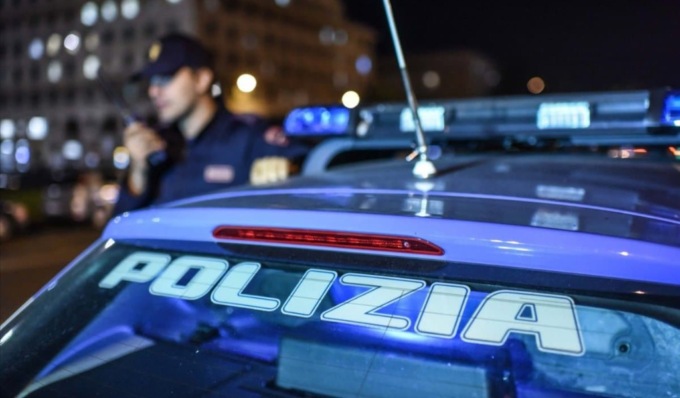 Anche la polizia è intervenuta sul luogo dell'aggressione