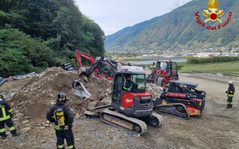 Maxi esercitazione dei Vigili del Fuoco: attivata la colonna mobile