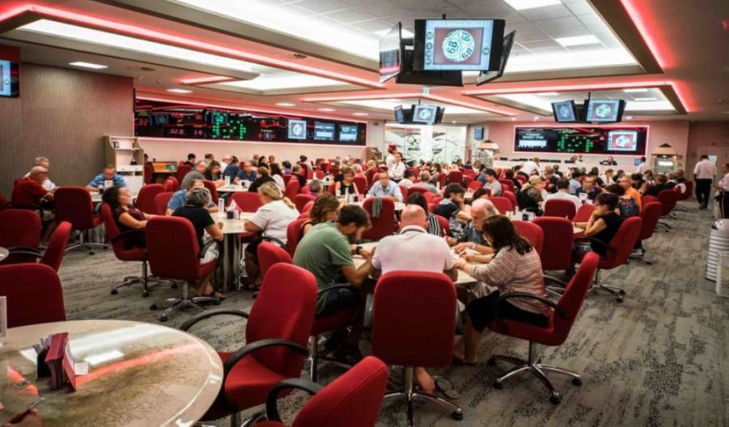 Ricorso accolto dal Tar, la sala bingo di Lodi può riaprire al mattino: “Motivazioni insufficienti”