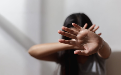 Minacce e persecuzioni, arrestato 50enne già condannato per maltrattamenti