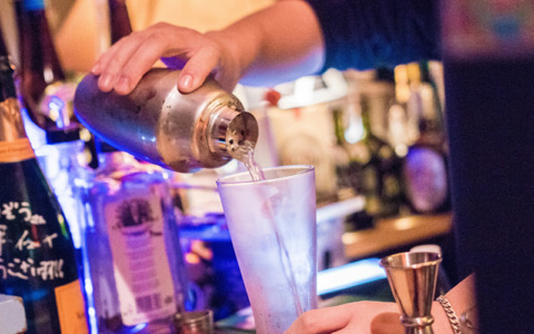 Come allestire e organizzare il bar durante eventi privati e aziendali