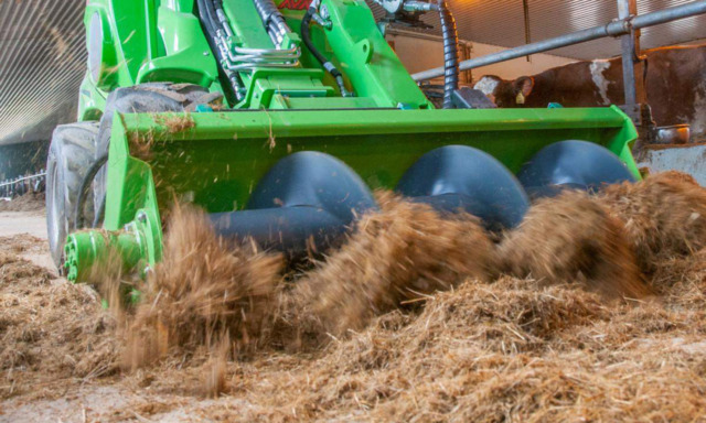 Incidente sul lavoro in cascina a Propio: gamba incastrata in un macchinario, arriva l’elisoccorso