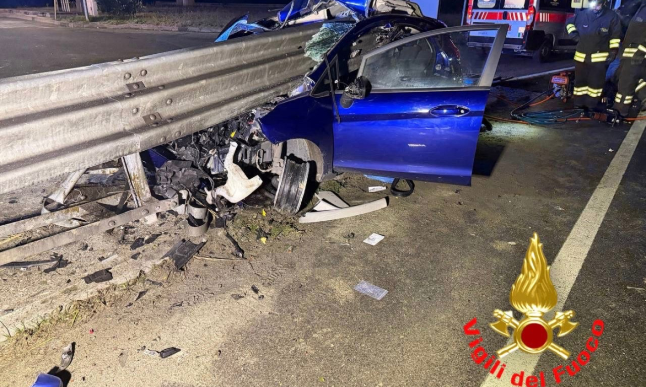 Grave incidente alle porte di Lodi: 27enne trafitto dal guardrail, liberato dai pompieri