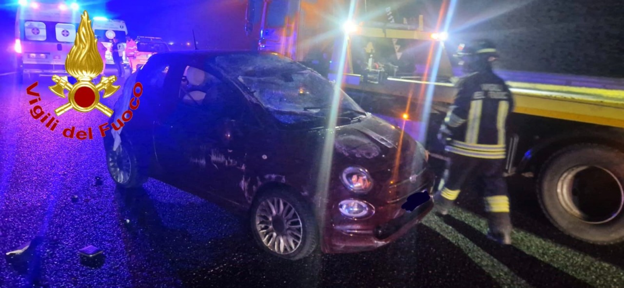 Scontro tra due vetture sull’A1 diramazione Nord: sei persone coinvolte