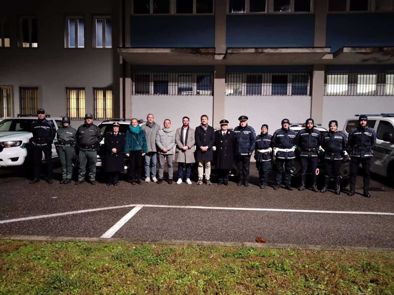 Controlli straordinari nella notte: 21 agenti in campo con il progetto SMART