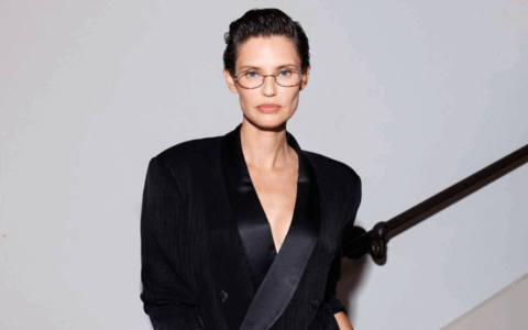 Bianca Balti premiata a Los Angeles: riceve il riconoscimento “Woman of inspiration”