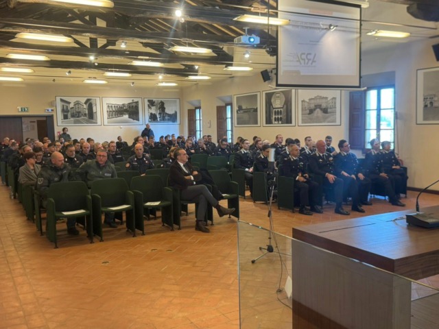 Al lavoro contro la gestione illecita dei rifiuti: l’incontro tra le forze dell’ordine