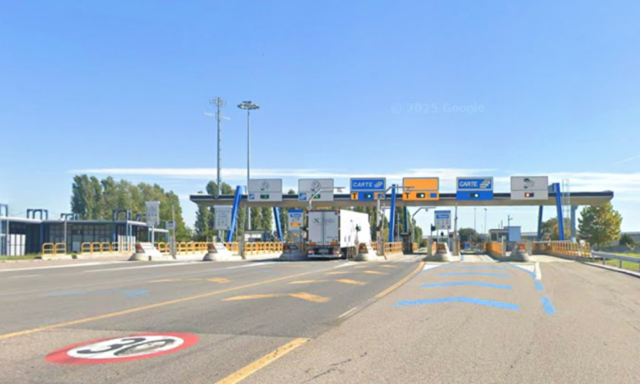 Fondi ad Hamas: il passaggio di soldi partiva anche da Lodi, 250mila euro consegnati al casello