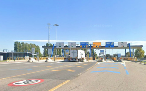 Fondi ad Hamas: il passaggio di soldi partiva anche da Lodi, 250mila euro consegnati al casello