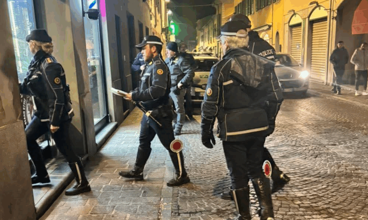 Controlli nel weekend con il progetto SMART: identificate 98 persone e 75 veicoli