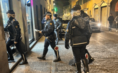 Controlli nel weekend con il progetto SMART: identificate 98 persone e 75 veicoli