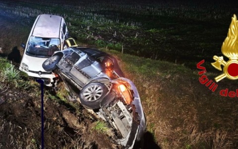 Scontro tra tre auto a Boffalora D’Adda: due vetture finiscono nel fossato