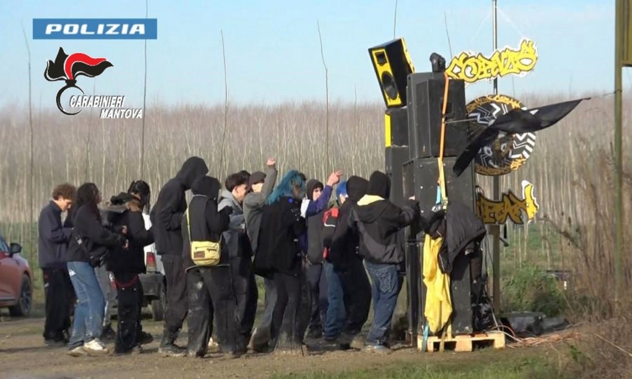 Rave party nella golena del Po: nei guai anche diversi giovani lodigiani