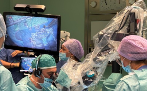 Innovazione a Lodi: intervento chirurgico in diretta web con il Centro di Ricerca sull’Udito di Innsbruck