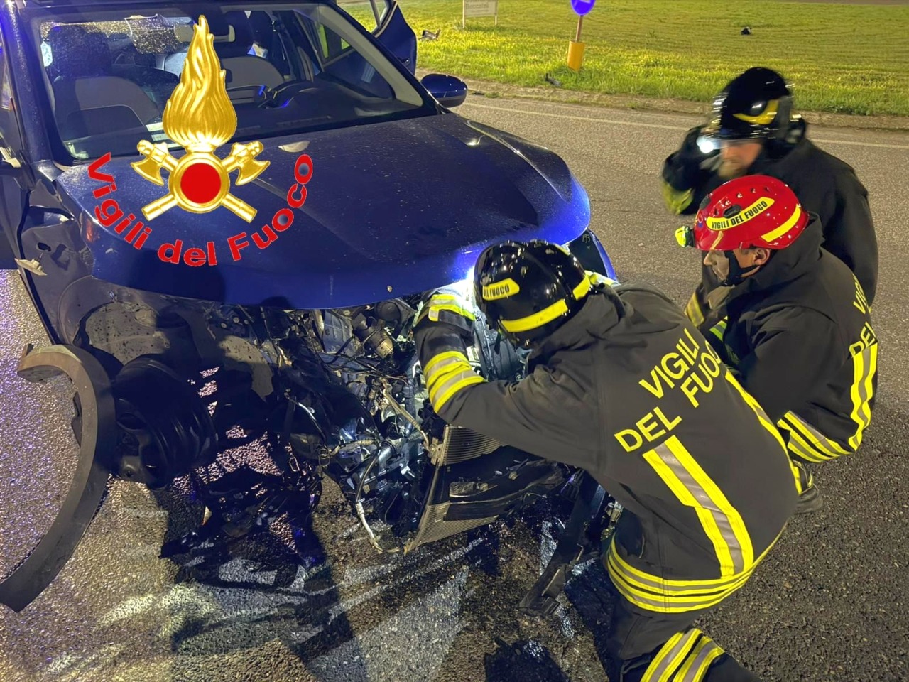 Interventi del 118 a Lodi nella notte tra venerdì 27 e sabato 28 marzo 2026: schianto tra auto