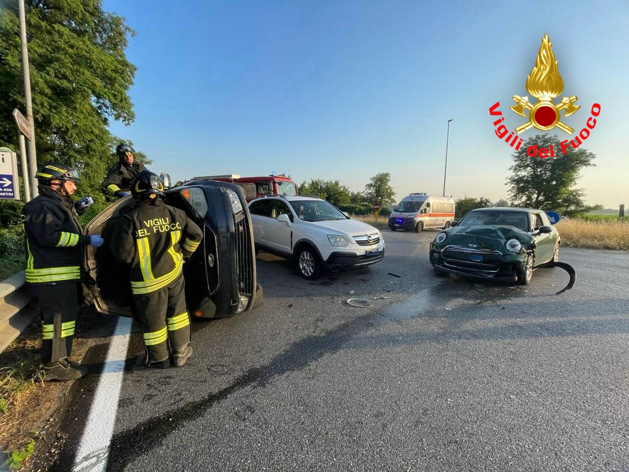 Incidente stradale sulla Via Emilia a Lodi: due automobilisti feriti