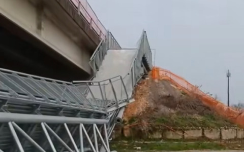Passerella ciclopedonale tra Maccastorna e Crotta d’Adda, verso la ricostruzione dopo cinque crolli