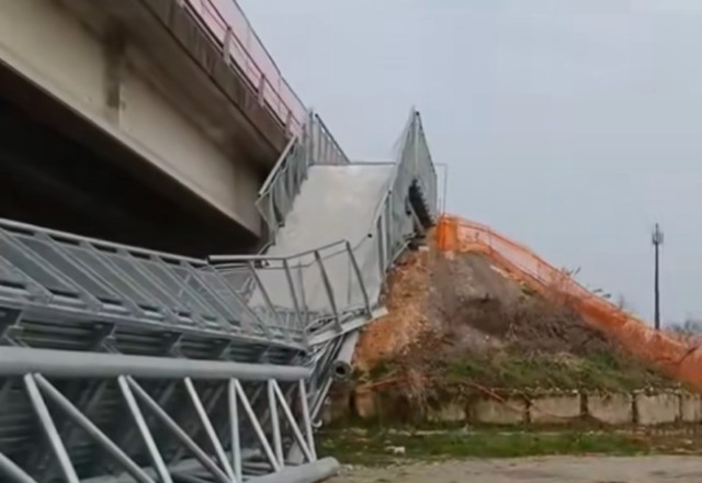 Passerella ciclopedonale tra Maccastorna e Crotta d’Adda, verso la ricostruzione dopo cinque crolli