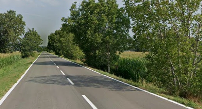 Scontro tra un autocarro e una bicicletta sulla provinciale: pensionato perde la vita