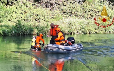 Auto finisce nel canale Muzza, perde la vita anziano 87enne