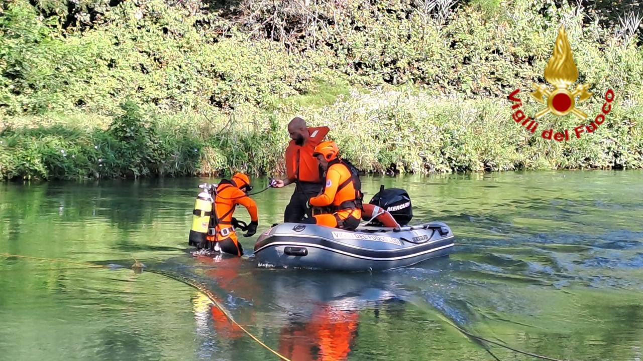 Auto finisce nel canale Muzza, perde la vita anziano 87enne