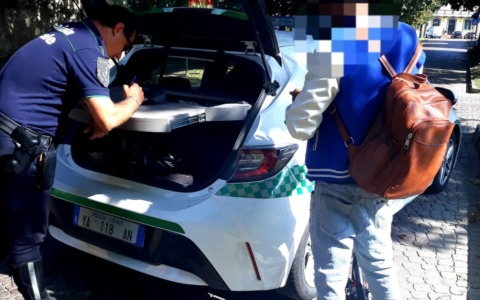 Controlli sui monopattini: tre sanzioni per mancanza di assicurazione e casco