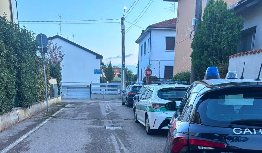Blitz della Polizia Locale a Casalpusterlengo: scattano espulsioni e una multa da 1.000 euro