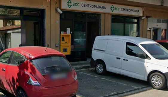 Nella notte esplode il Bancomat alla filiale BCC Centropadana di Mulazzano
