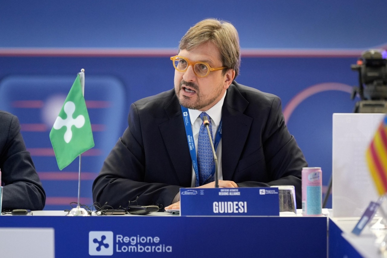 Energia, Guidesi: «Con questi costi la Lombardia rischia di fermarsi»
