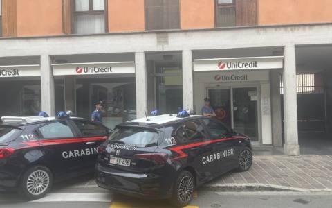 Arrestato il responsabile del colpo da 159mila euro alla banca UniCredit