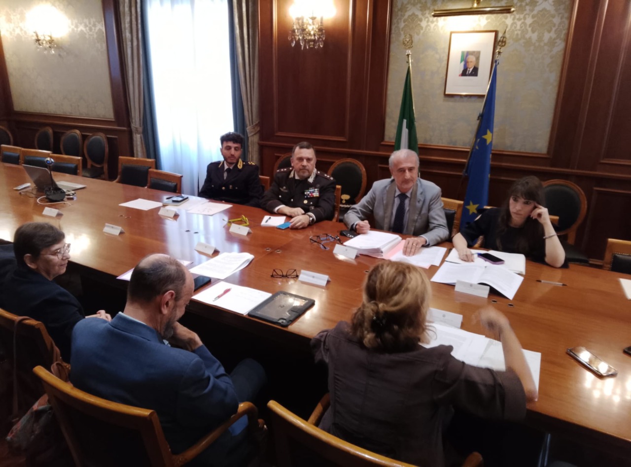 Progetto Vita a Lodi, vertice in Prefettura per la rete dei defibrillatori e l’uso dell’app Where ARE U
